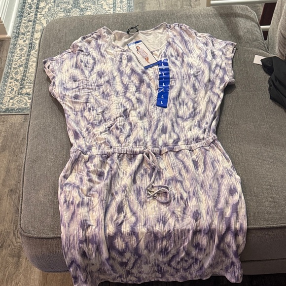 Dress - Picture 5 of 5